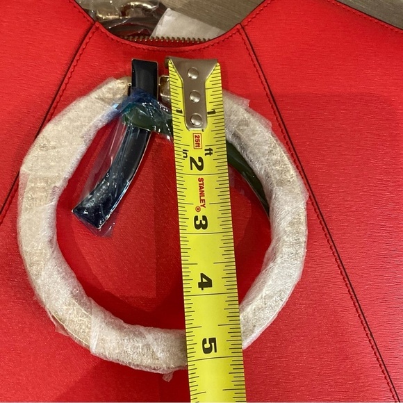 ROBERTA DI CAMERINO Handbag w/  Many Pockets and Compartments and Shoulder Strap - Picture 11 of 16